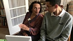 ناجية من الهولوكوست تكتشف نفسها في شريط مصور التقط بعيد تحرير أوشفيتز