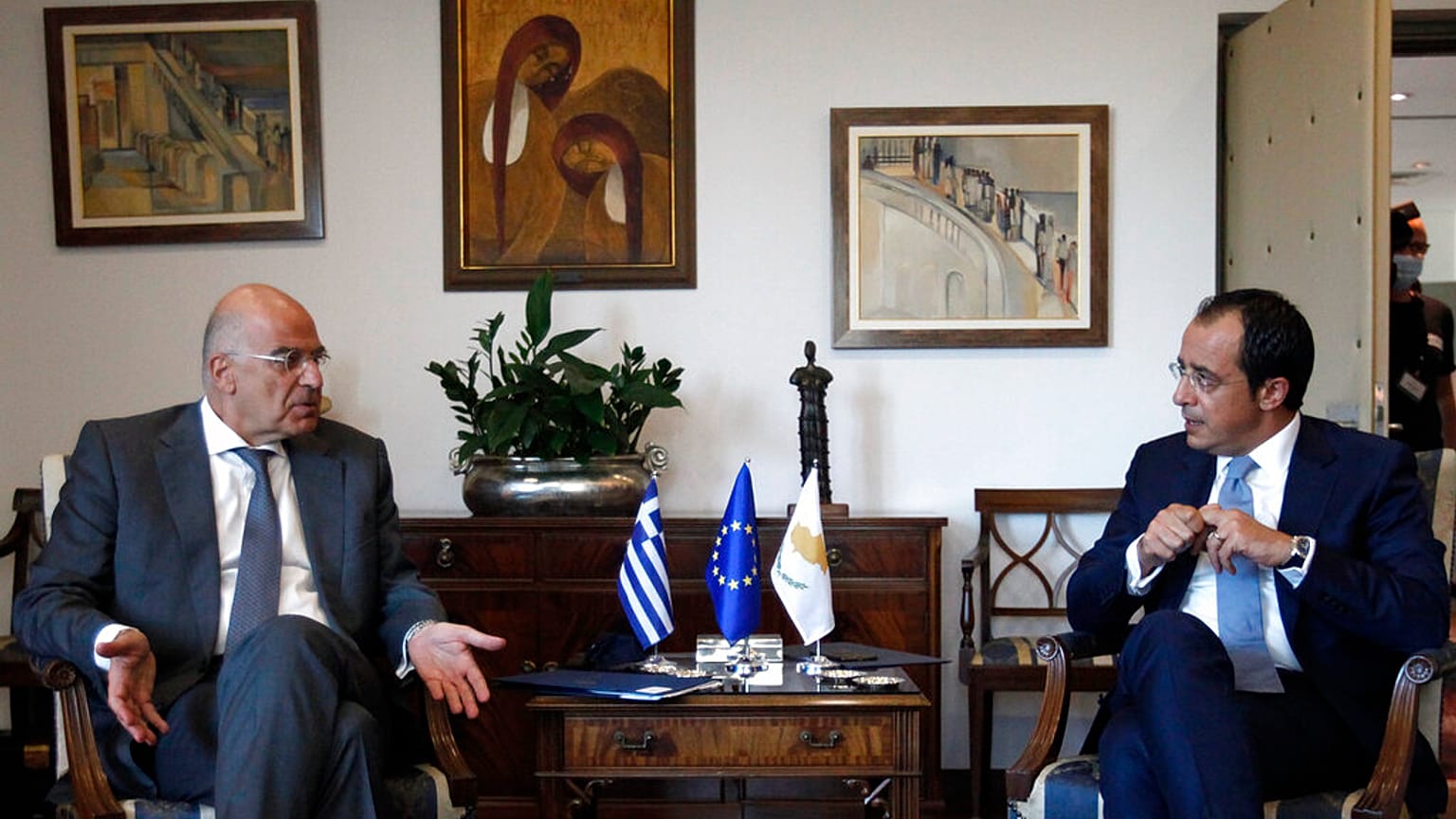 Οι υπουργοί Εξωτερικών Ελλάδας και Κύπρου
