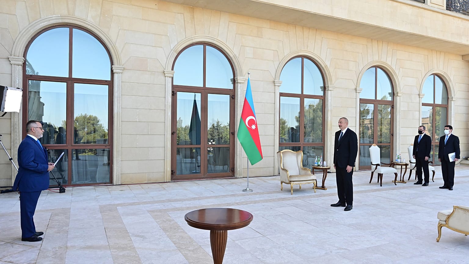 Azerbaycan Cumhurbaşkanı İlham Aliyev, Yunan Büyükelçiyi kabul etti