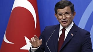 ΑΧΜΕΤ ΝΤΑΒΟΥΤΟΓΛΟΥ (ΕΙΚΟΝΑ ΑΡΧΕΙΟΥ)