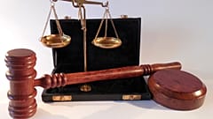 قاضيات يؤدين اليمين لأول مرة في الكويت