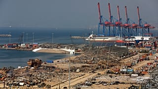 الدمار الذي خلفه الانفجار الذي ضرب ميناء بيروت