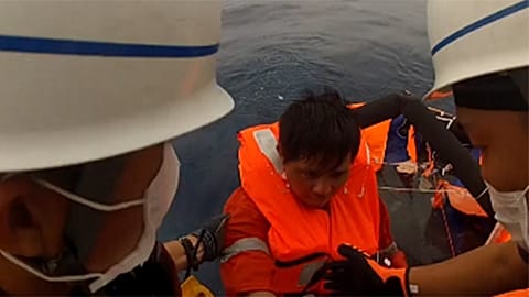 Dramatische Bergung vor einer abgelegenen Insel im Südwesten Japans