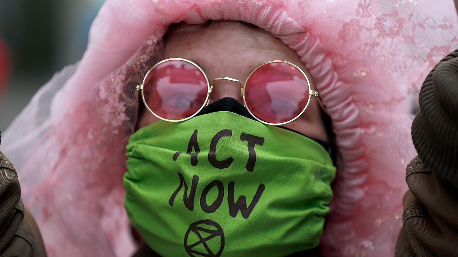 Una protesta ecologista paraliza las rotativas en Reino Unido