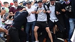 Demonstrationen in Dover für und gegen die Aufnahme von Flüchtlingen