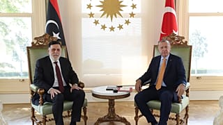 الرئيس التركي رجب طيب إردوغان ورئيس الحكومة الليبية المعترف بها دولياً فايز السراج في اسطنبول 6 سبتمبر 2020