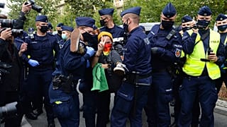 AP Photo/Czarek Sokolowski