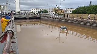 أنفاق تغرق بسبب الامطار في الجزائر العاصمة