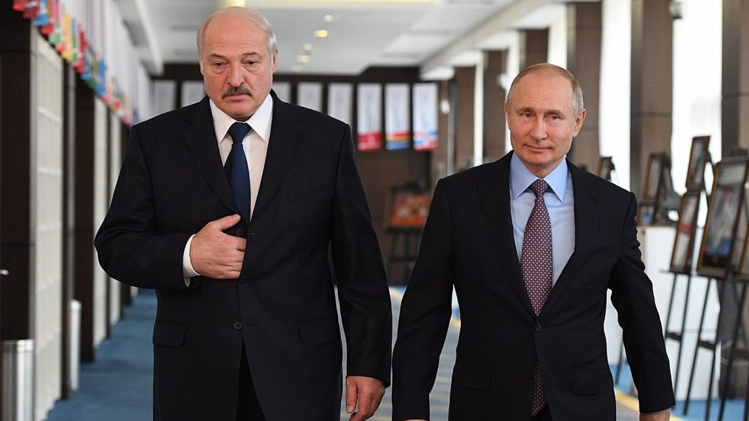 Belarus lideri Alexandr Lukaşenko ve Rusya Devlet Başkanı Vladimir Putin