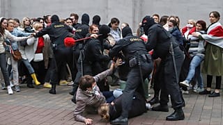 Разгон манифестации в поддержку Марии Колесниковой