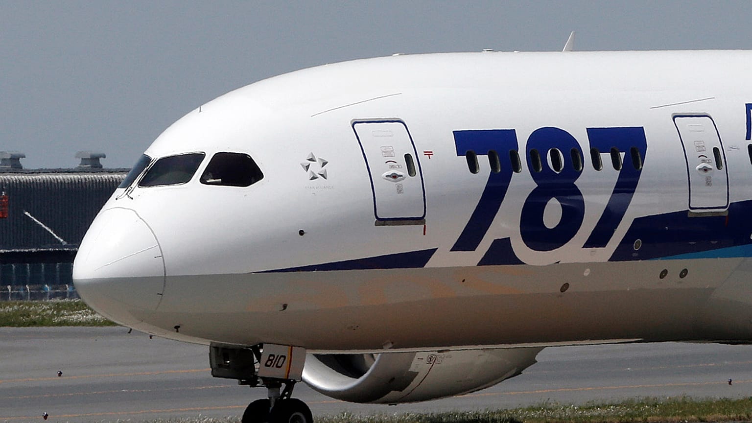 Boeing 787