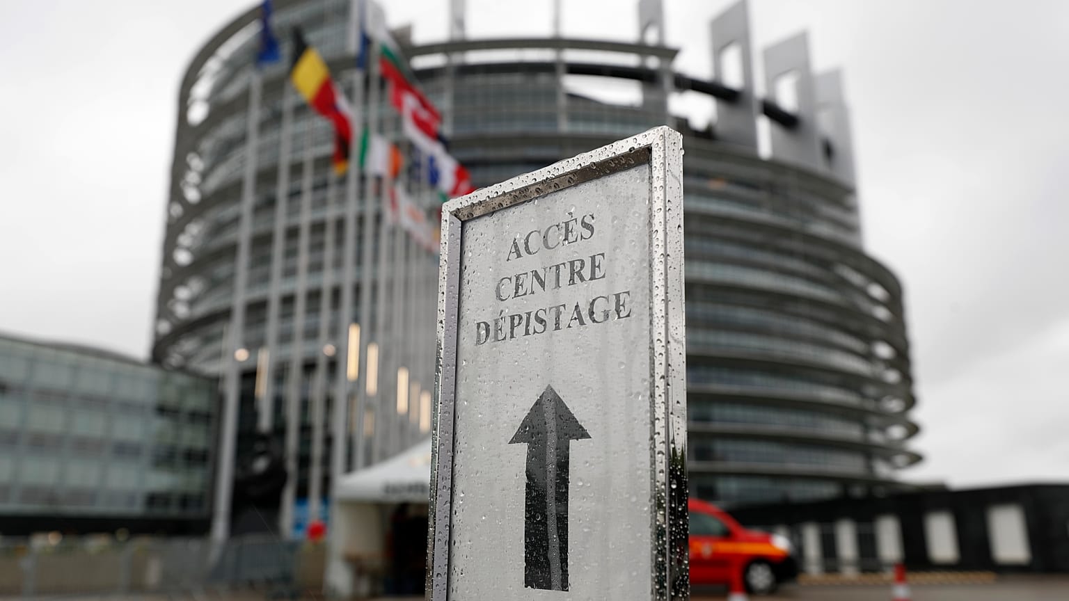 Strasburgo zona rossa. La plenaria resta a Bruxelles