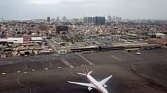 Imagem áerea de arquivo do aeroporto de Luanda em 2018