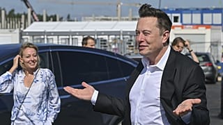 ELON MUSK Inventor, Investor, NYC-to-DC hyperloop, Tesla, SpaceX