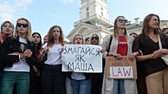 Gewalt gegen belarussische Demonstrantinnen