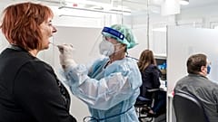 Archivbild: Coronatest in Hamburg