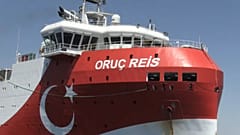 Das türkische Forschungsschiff Oruc Reis ist nach über einem Monat auf See wieder im Hafen von Antalya