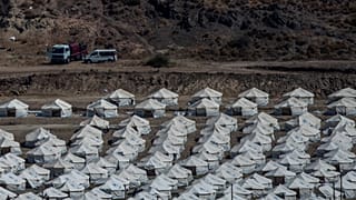 Migráció: a helyieknek elegük van Leszboszon