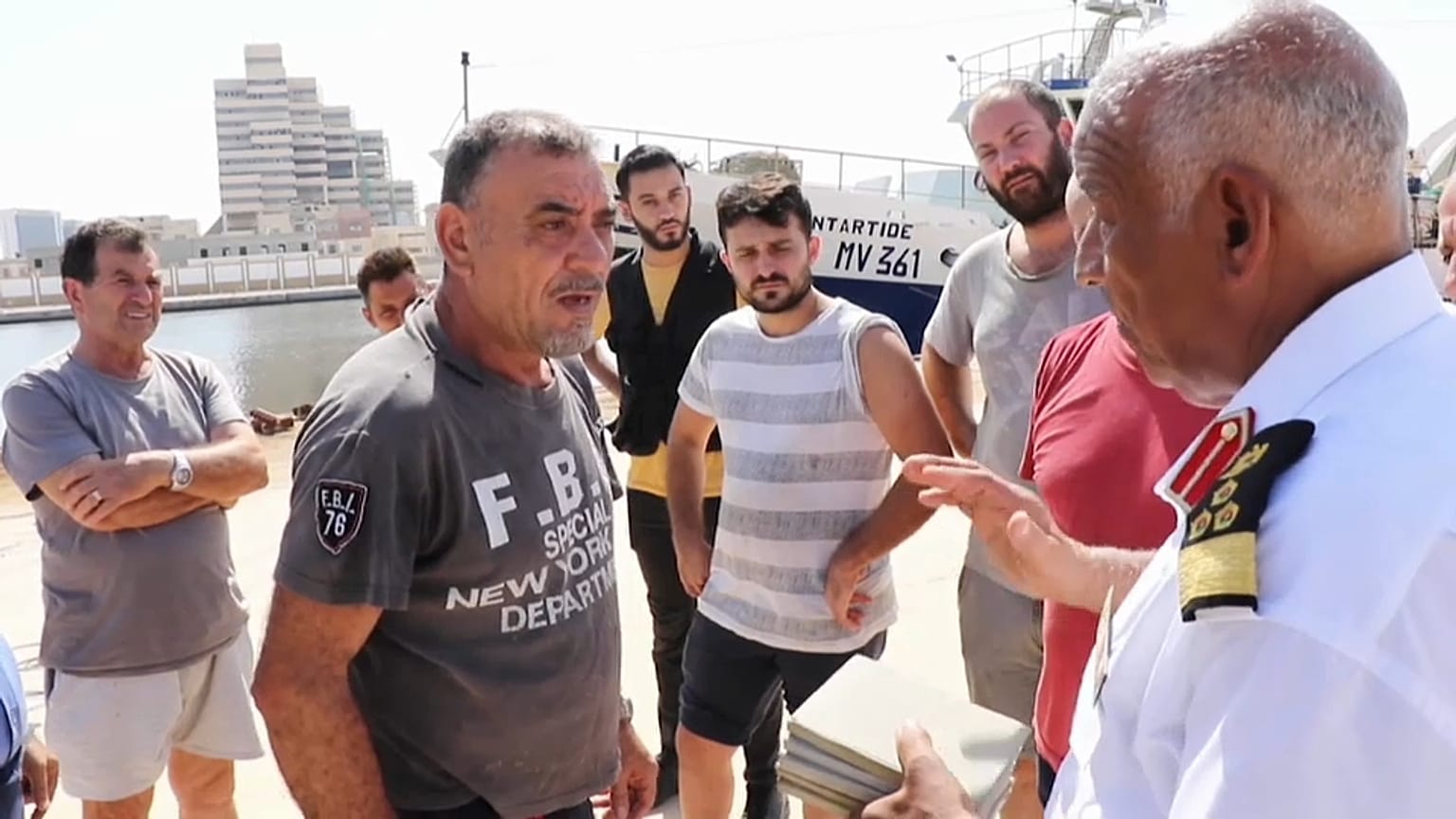 I pescatori italiani a Bengasi il primo settembre, giorno in cui sono stati fermati dalle forze di Haftar