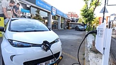 Elektrikli araç şarj istasyonu