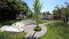 L'aula sotto il cielo dell'Istituto Comprensivo Valmaura di Trieste 