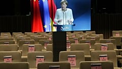 Angela Merkel online sajtótájékoztatót tart az EU-Kína csúcs első napja után