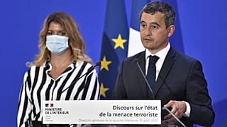 Fransa İçişleri Bakanı Gerald Darmanin ve Vatandaşlık İşlerinden Sorumlu Devlet Bakanı Marlene Schiappa