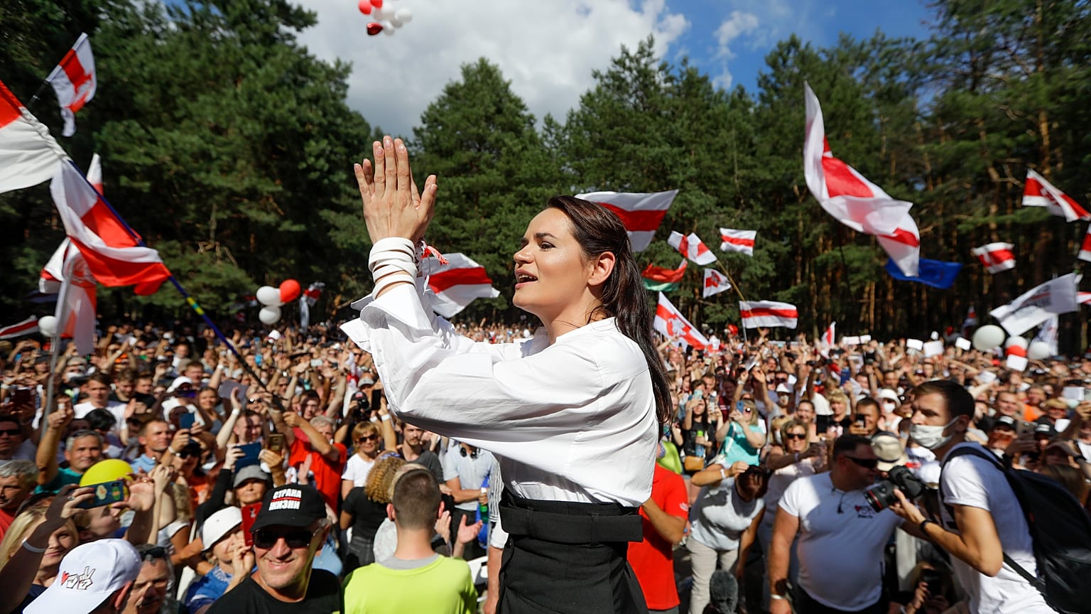 Светлана Тихановская на предвыборном митинге в Бресте 2 августа 2020