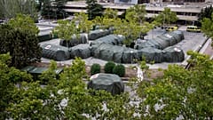 Tiendas militares españolas serán utilizadas por los pacientes del hospital durante el brote de coronavirus en el hospital militar Gómez Ulla en Madrid, el 18 de septiembre.