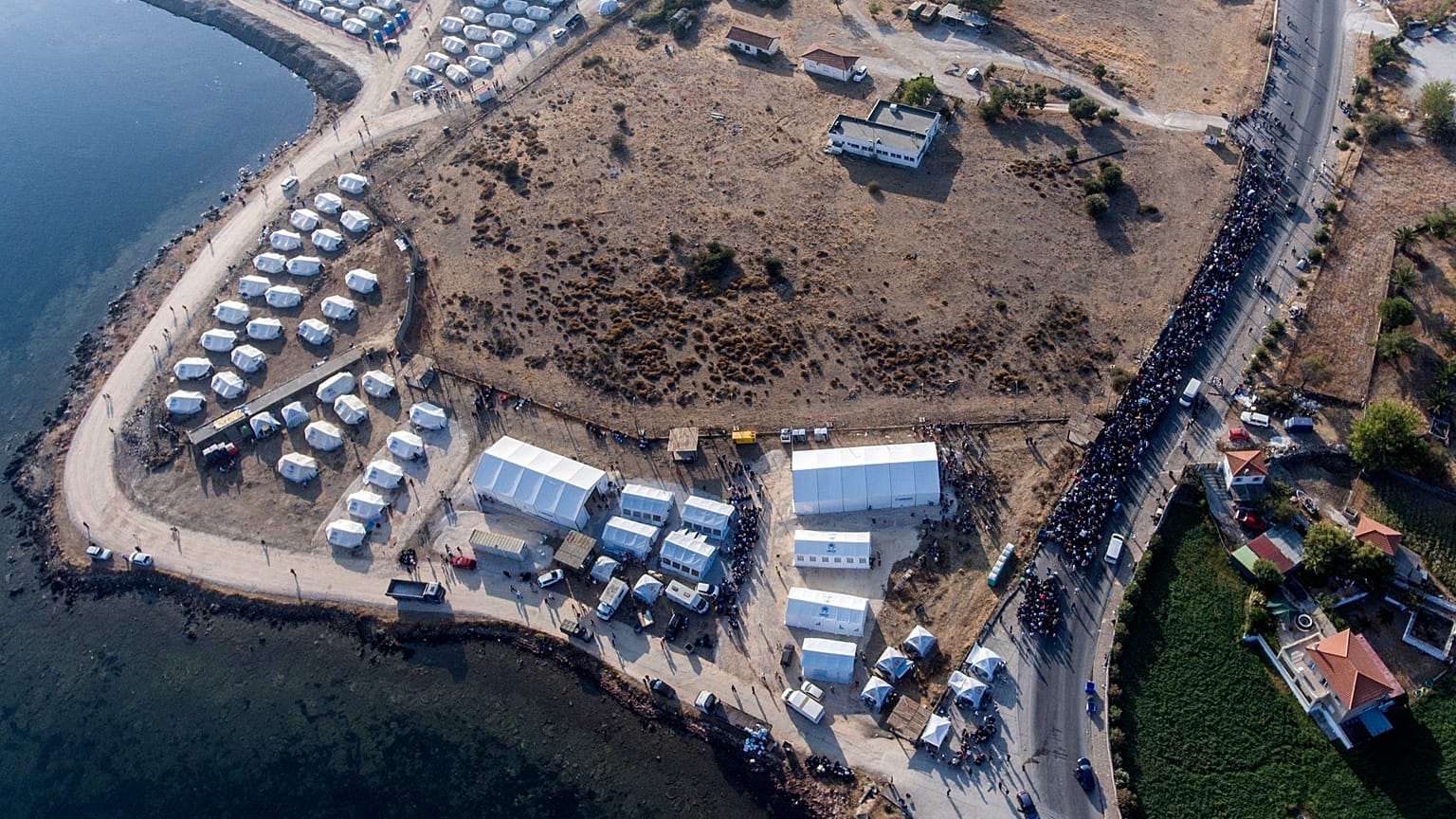 7.000 migrantes já estão instalados no novo acampamento de Lesbos