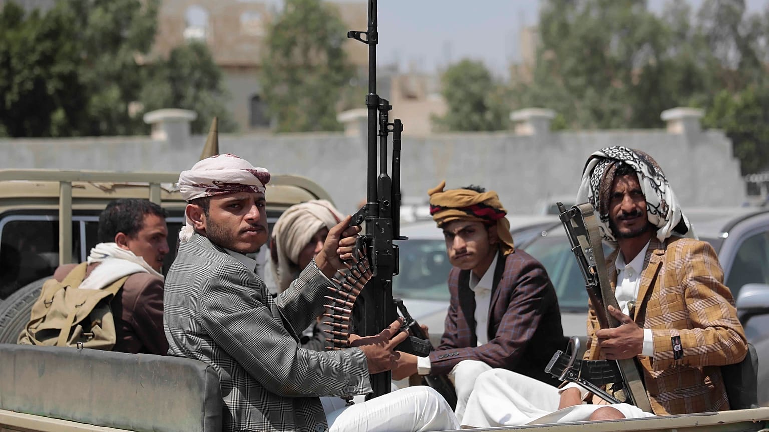 Yemen'de Husiler Eylül 2014'ten bu yana başkent Sana ve bazı bölgelerin kontrolünü elinde bulunduruyor 