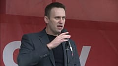 Navalny mostra sinais de recuperação
