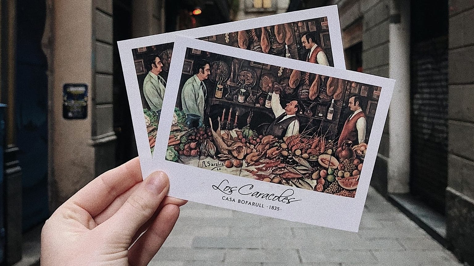 These female travellers are exploring the world safely with a postcard exchange