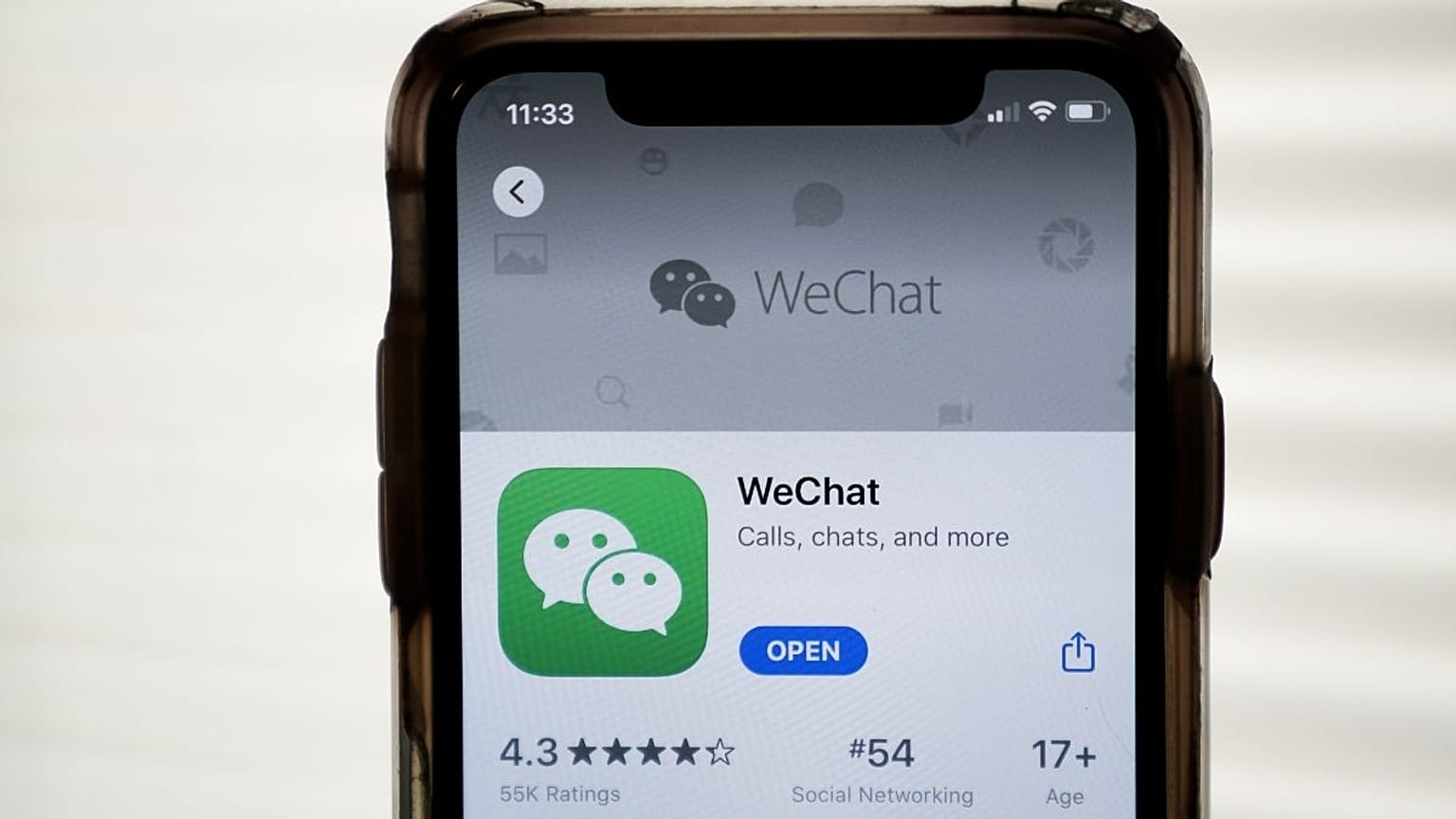 اپلیکیشن وی‌چت در اپ استورها