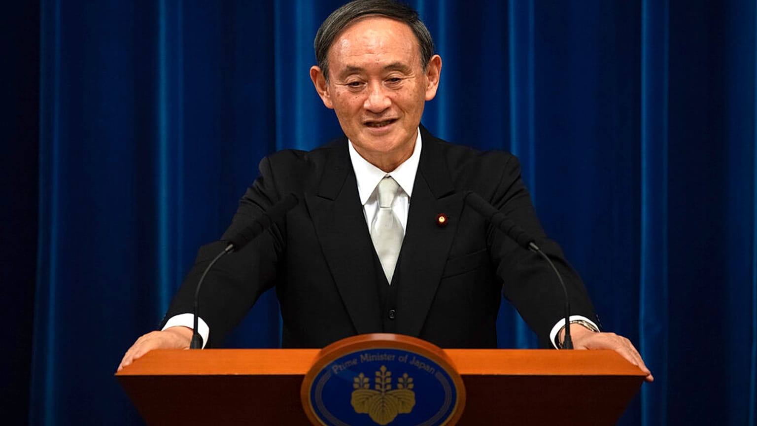  Yoshihide Suga speaks during a press conference at the prime minister's official residence, Sept. 16, 2020 in Tokyo,