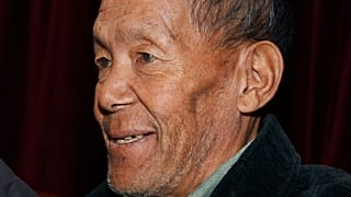 Ang Rita in 2009 at a press conference in Katmandu, Nepal