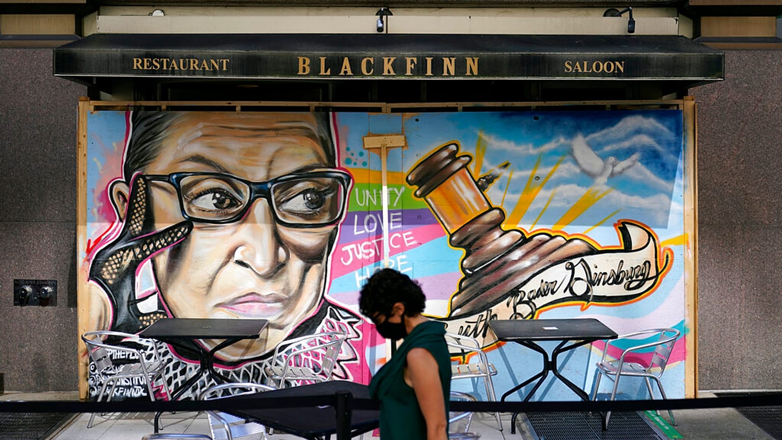 Ein Graffiti erinnert an Richterin Ruth Bader Ginsburg in Washington, 21.September 2020