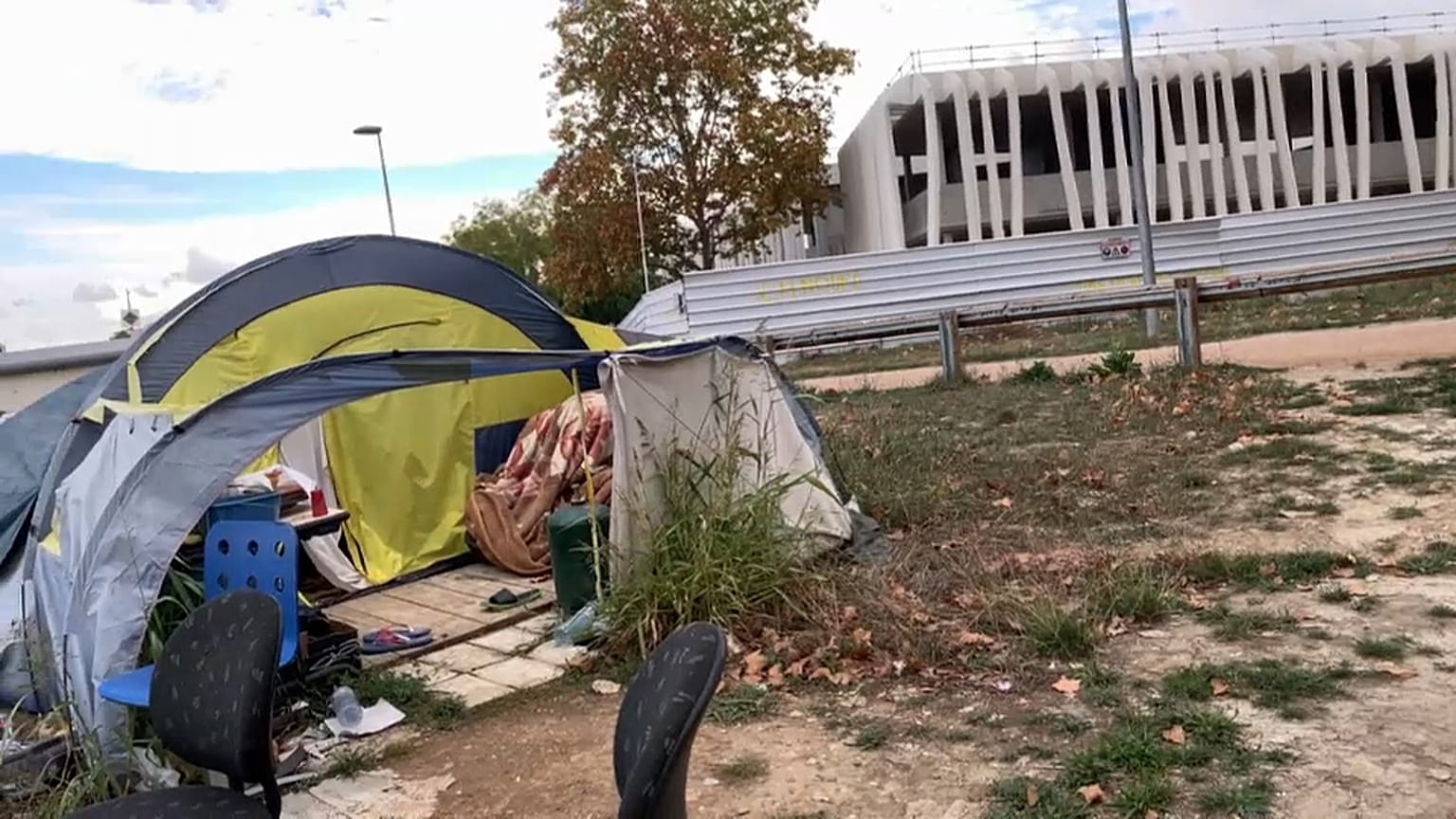 250 sírios à espera da expulsão