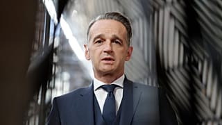وزير الخارجية الألماني هايكو ماس يتحدث إلى الصحافة خلال اجتماع لمجلس شؤون وزراء الخارجية في بروكسل، 21 سبتمبر 2020