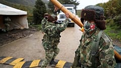 Colombia, army checkpoint