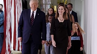 Трамп выбрал женщину