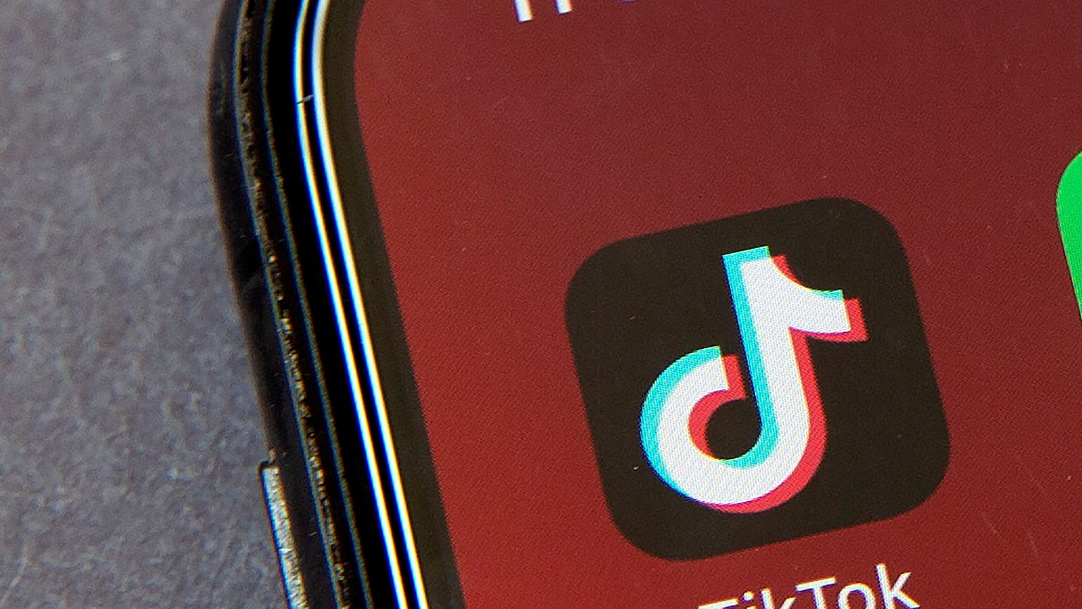 تطبيق تيك توك