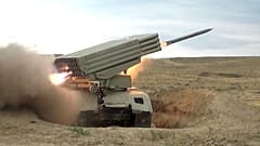 Azerbaycan ordusundan sınırda askeri tatbikat (Arşiv)