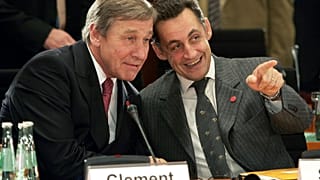 Wolfgang Clement (links) mit Nicolas Sarkozy im Jahr 2004