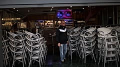 Los bares y restaurantes han cerrado en Marsella (Francia)