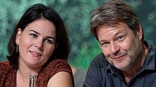 FILE: Annalena Baerbock, left, and Robert Habeck, chairwoman and chairman of Germany's Green Party in 2019.