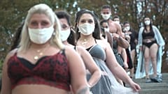 Παρίσι: Επίδειξη μόδας για την διαφορετικότητα