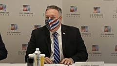 Mike Pompeo a Salonicco mentre incontra gli industriali greci