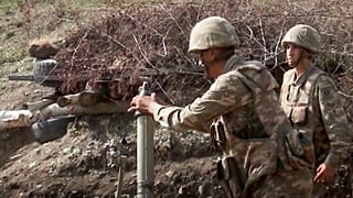 Prosiguen las hostilidades en Nagorno Karabaj