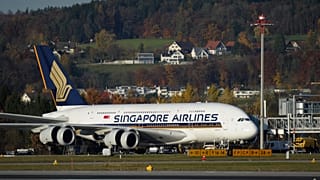 Archive Photo: Singapore Airlines Airbus 380